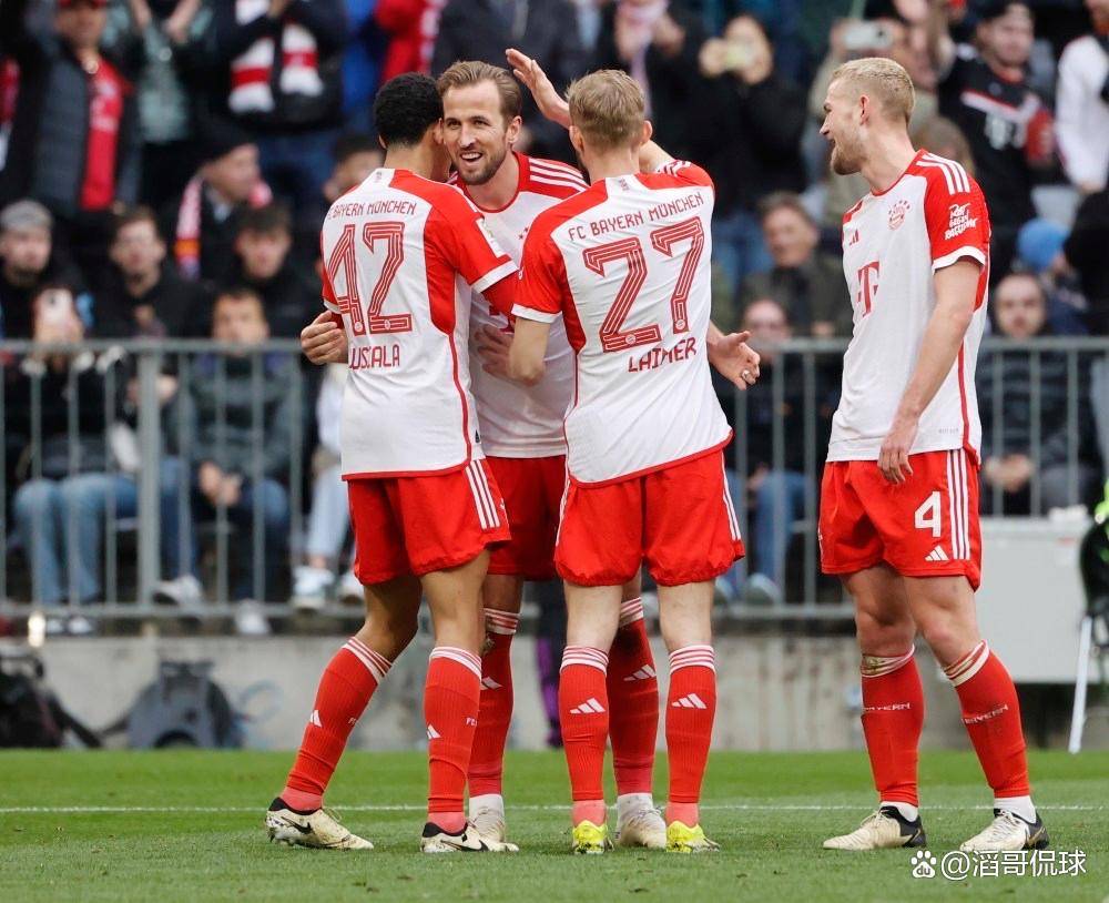 华体会网站-拜仁主场轻取沃尔夫斯堡,保持不败球员