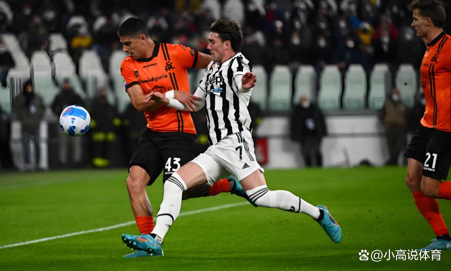 那不勒斯遭遇失利，积分差距拉大(那不勒斯什么联赛)